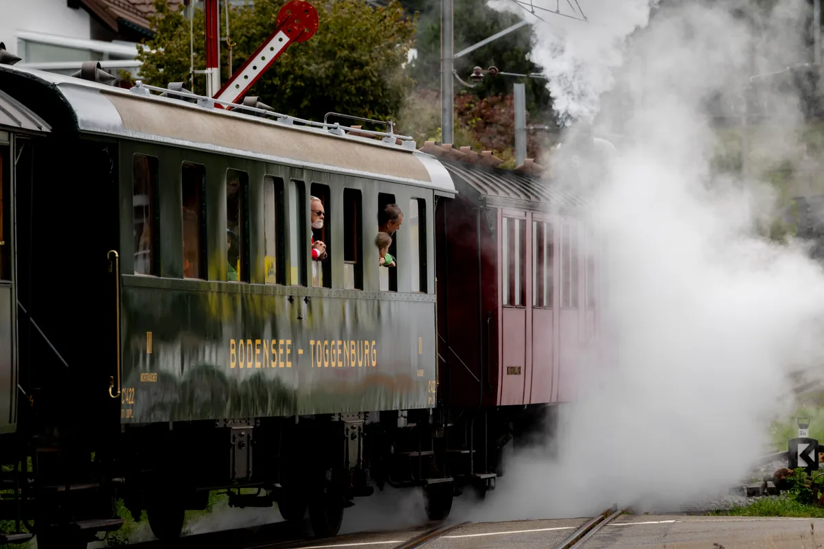 Bis zum Bodensee oder ins Toggenburg fuhren die Züge allerdings nicht… Historische Zugwagons.